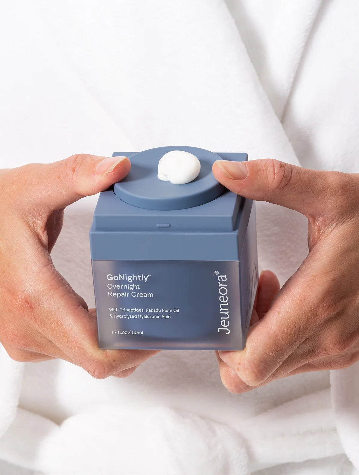 women pumping out gonightly overnight repair cream